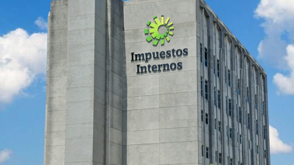 Nueva retención del 15 %: así afectará los ingresos de los profesionales independientes en RD