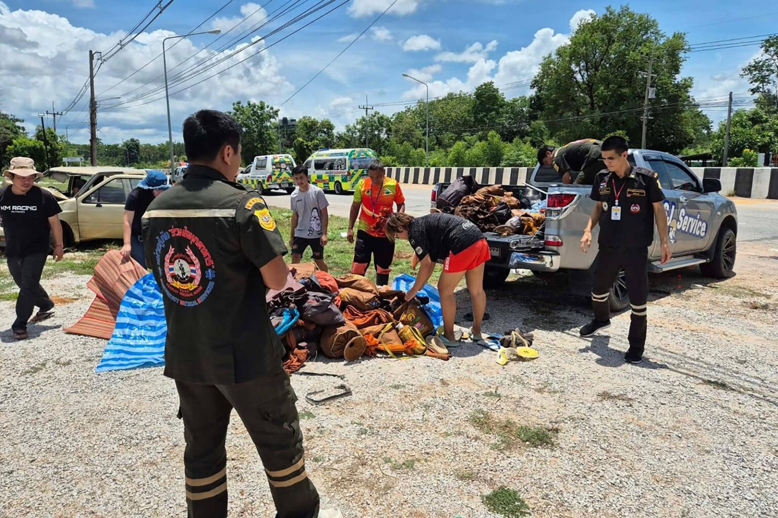Nueve monjes mueren atropellados por una camioneta conducida por un niño de 11 años en Tailandia