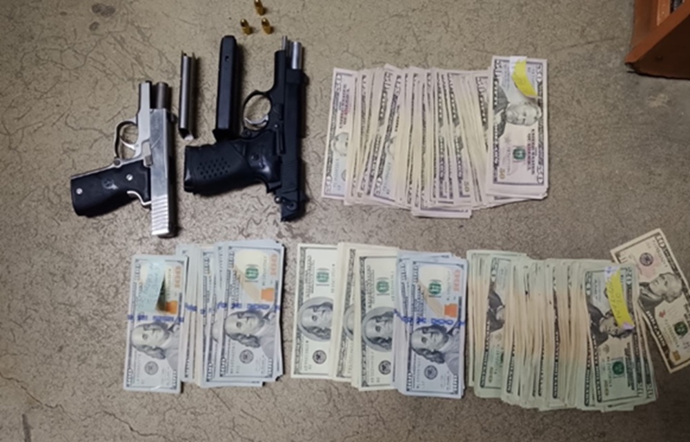 Policía Nacional esclarece presunto autorrobo en Villa González; arresta implicado y recupera parte del dinero reportado robado