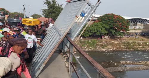 Puente sobre el río Masacre en Dajabón genera alarma por deterioro