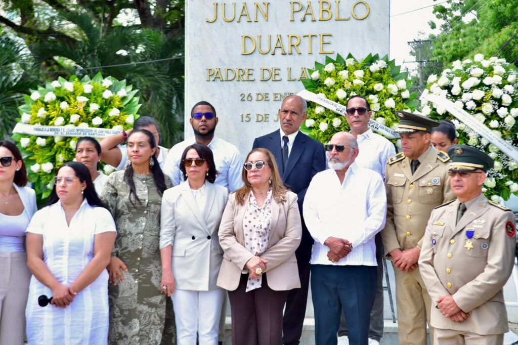 Autoridades de Santiago conmemoran el 150 aniversario del fallecimiento de Juan Pablo Duarte