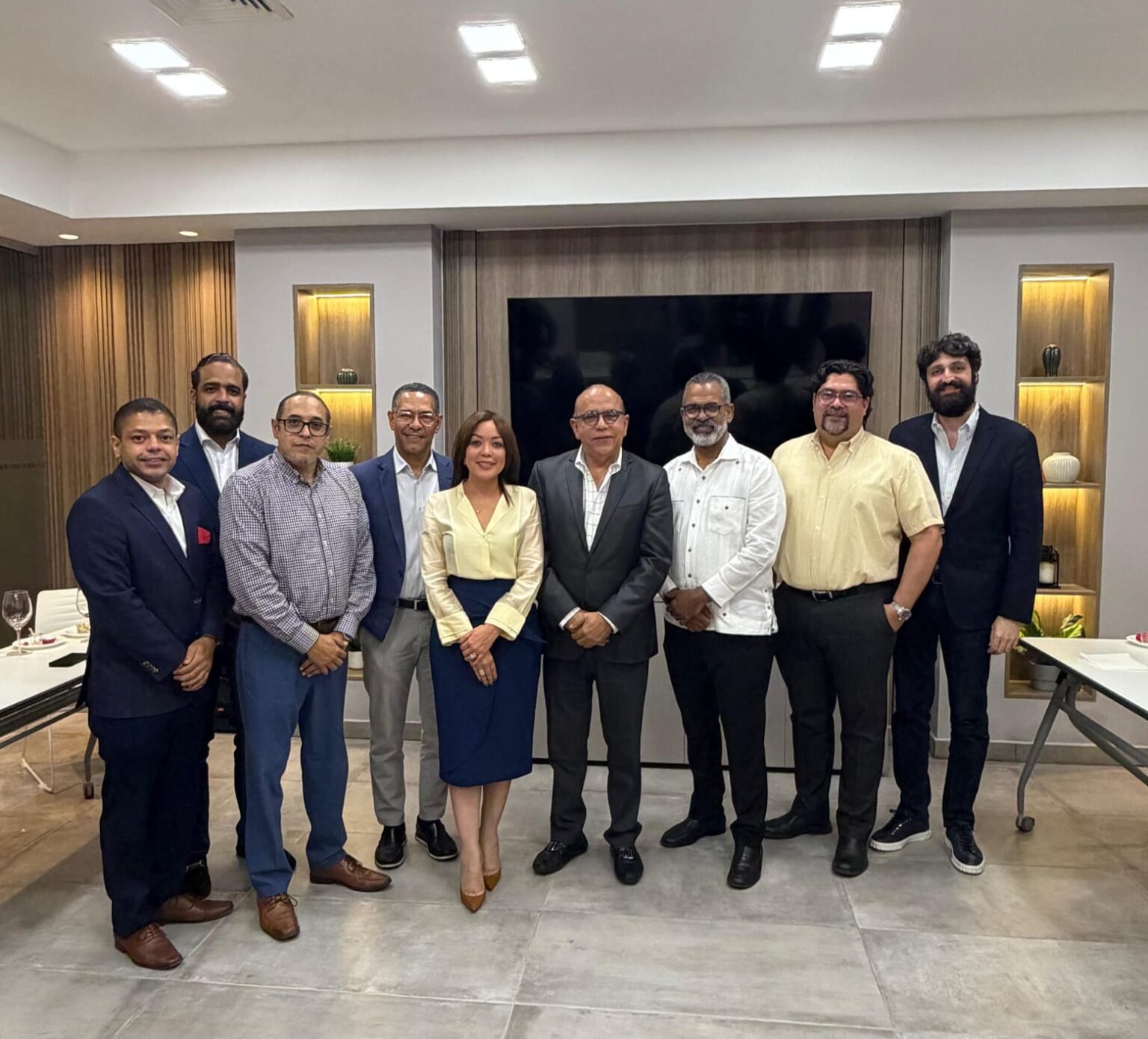 Constituyen la Academia Dominicana de Medicina del Sueño; Plutarco Arias es elegido presidente por unanimidad