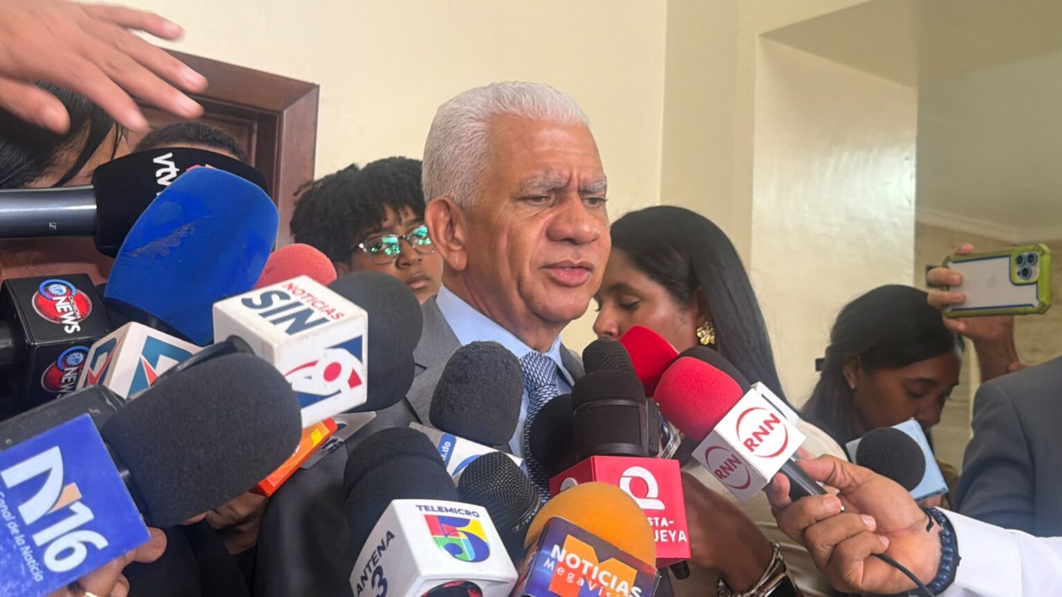 Presidente del Senado garantiza nuevo Código Penal entrará en vigencia en agosto