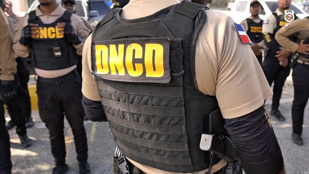 DNCD realiza operativo en Boca Chica con 12 detenidos y decomisos