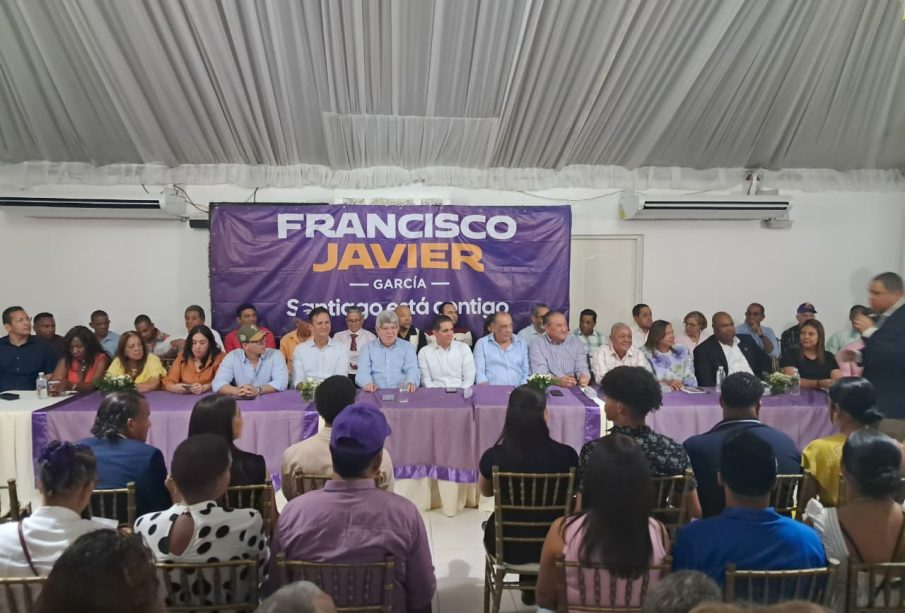 Juramentan Comité Provincial de Campaña de Francisco Javier García bajo liderazgo de Víctor Fadul