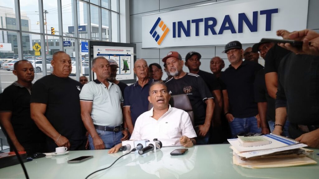 CNTT cuestiona al Intrant sobre incremento del pasaje en Santiago