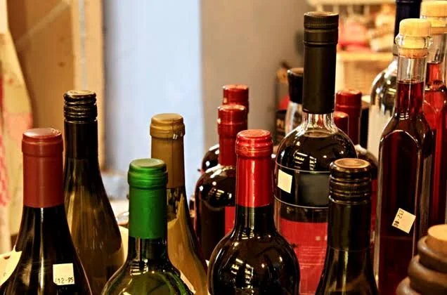 Iglesia cuestiona fallo del Tribunal Constitucional sobre horarios de venta de alcohol