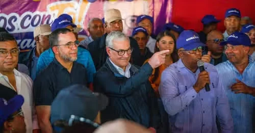 Gonzalo Castillo promete comida y apoyo agropecuario