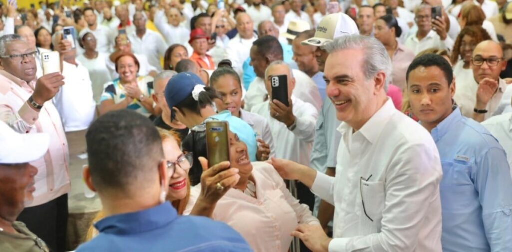 Luis Abinader desarrollará agenda oficial este sábado en Independencia y Barahona