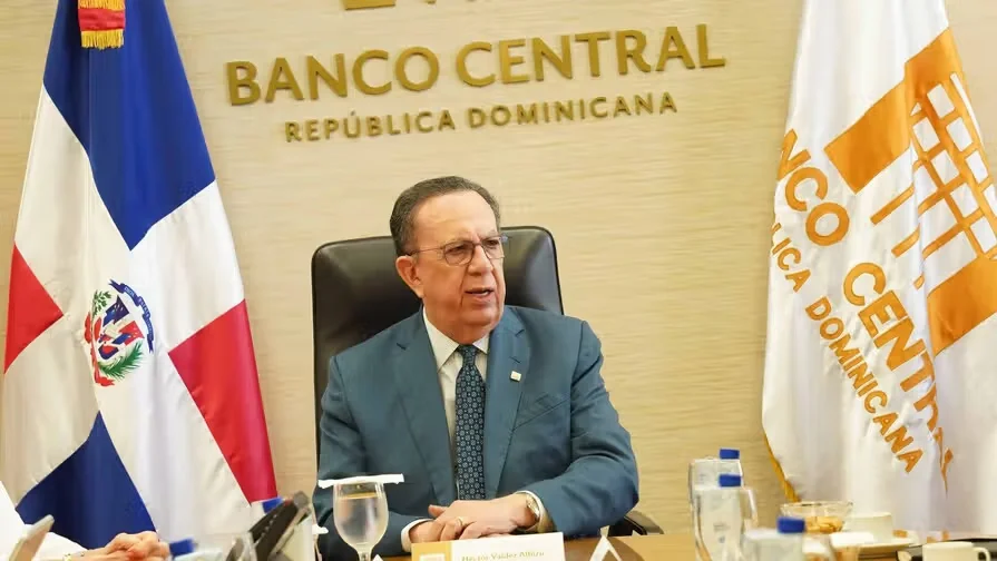 Hector Valdez Albizu confirmado por Abinader en Banco Central