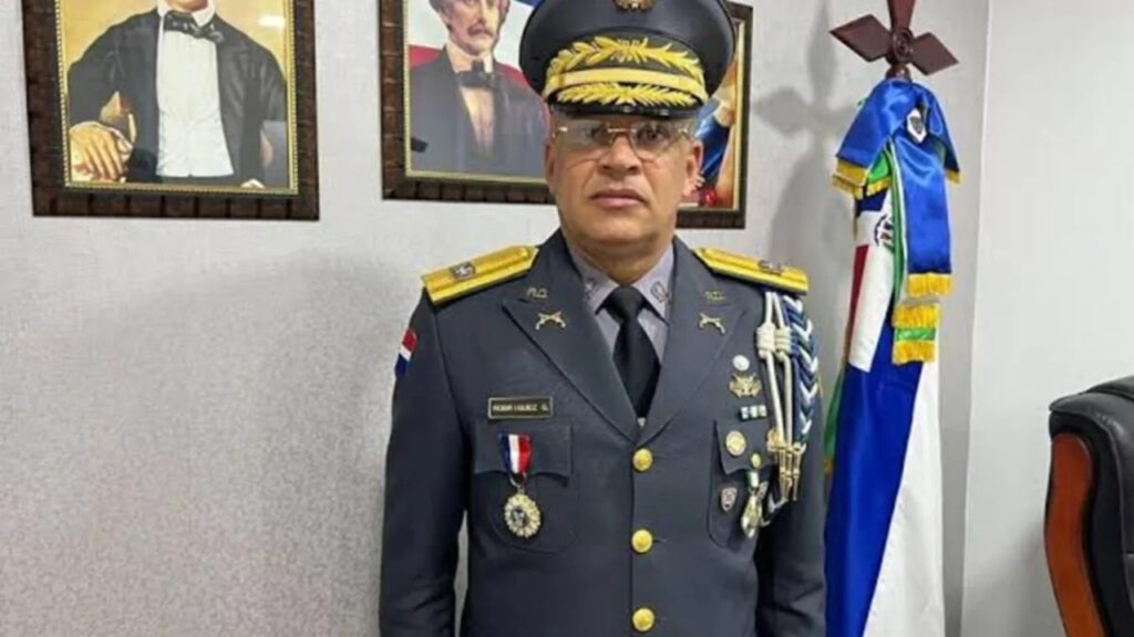 Abinader designa a Ernesto Rodríguez García como nuevo director de la Policía Nacional