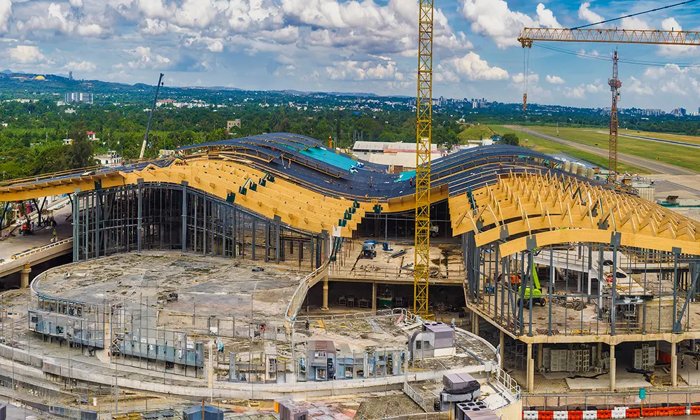 Terminal aérea del Cibao completa 85 % de su estructura