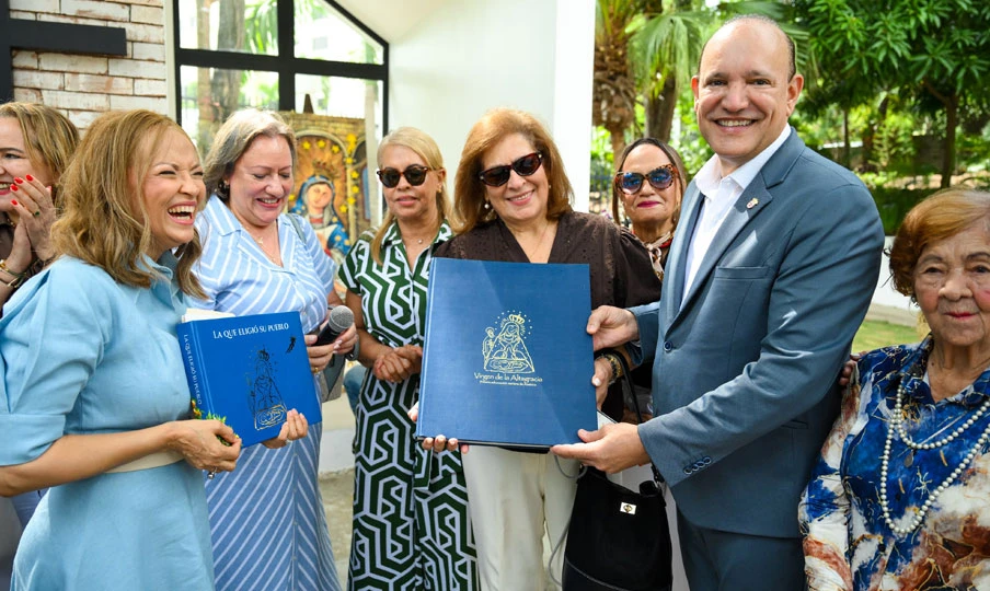 Alcaldía de Santiago inaugura gruta en honor a la Virgen de la Altagracia