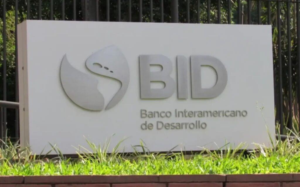 BID evalúa avances y resultados de sus proyectos en América Latina y el Caribe