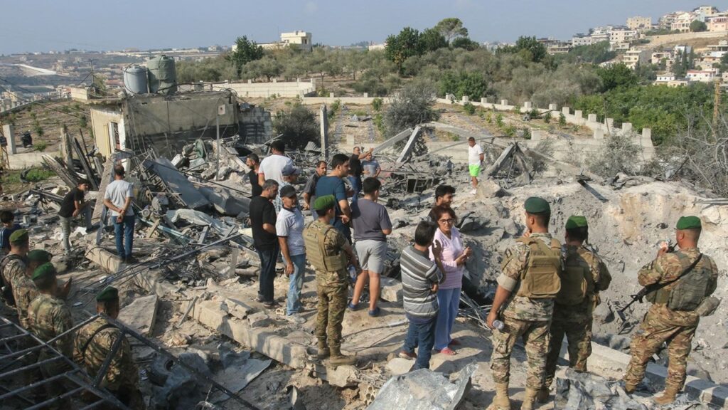 Israel mantiene operaciones en el sur del Líbano tras la muerte de dos soldados en ataques de Hezbollah