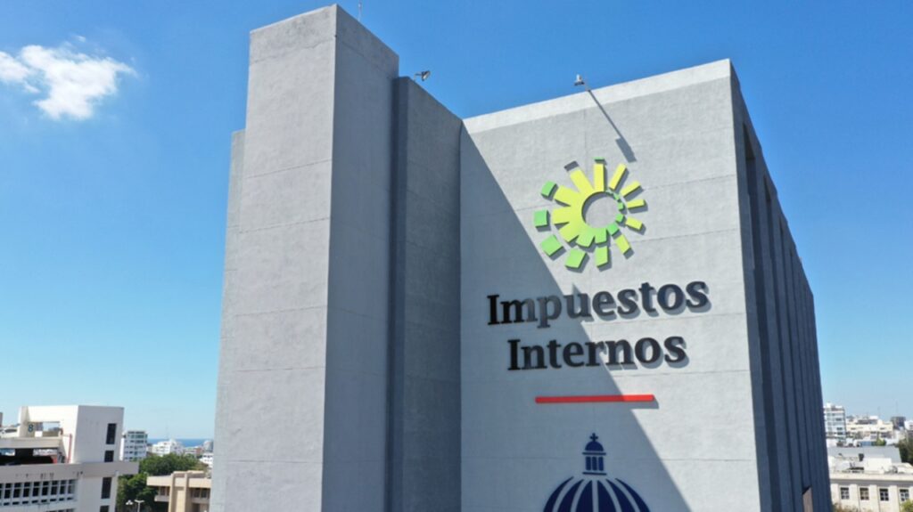 DGII supera los 2,000 millones de comprobantes fiscales electrónicos emitidos en el país