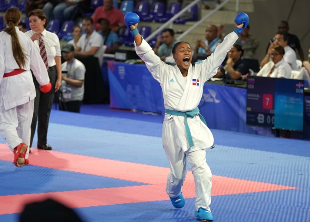 Penélope Polanco conquista el oro en los -61 kg del karate en Santo Domingo 2026