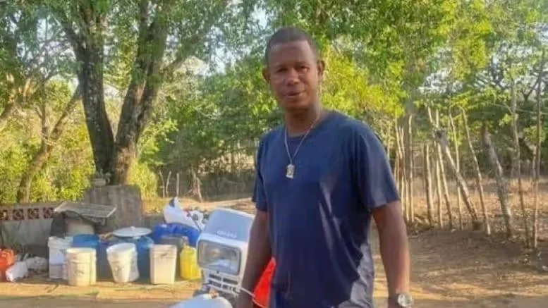 Hombre en estado de embriaguez muere tras caída desde tercer piso en Puerto Plata