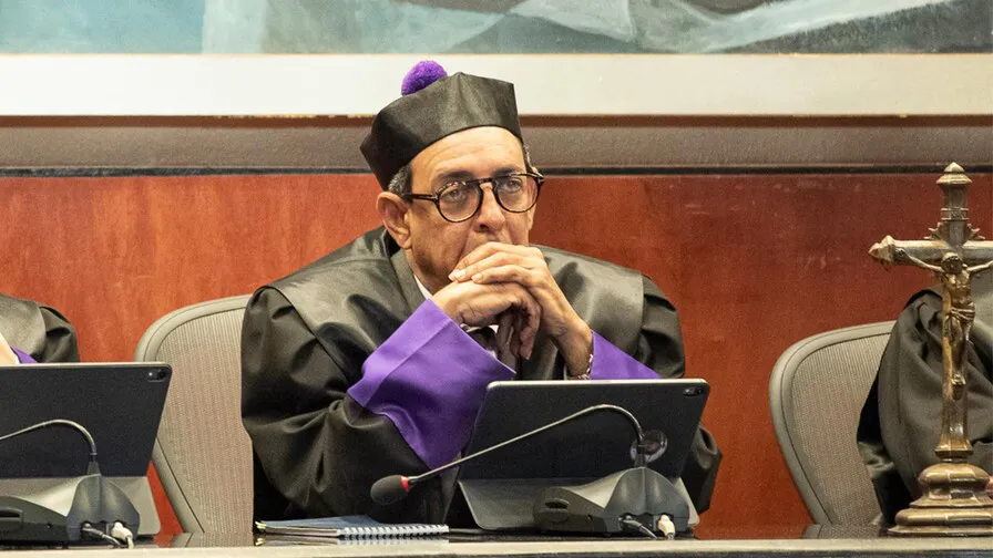 Herrera Carbuccia detalla en carta su decisión de no evaluarse ante el CNM