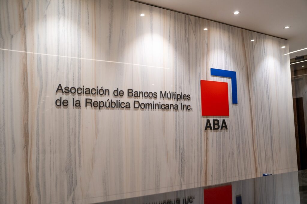 ABA saluda la ratificación del gobernador y la vicegobernadora del Banco Central y destaca continuidad de la estabilidad económica