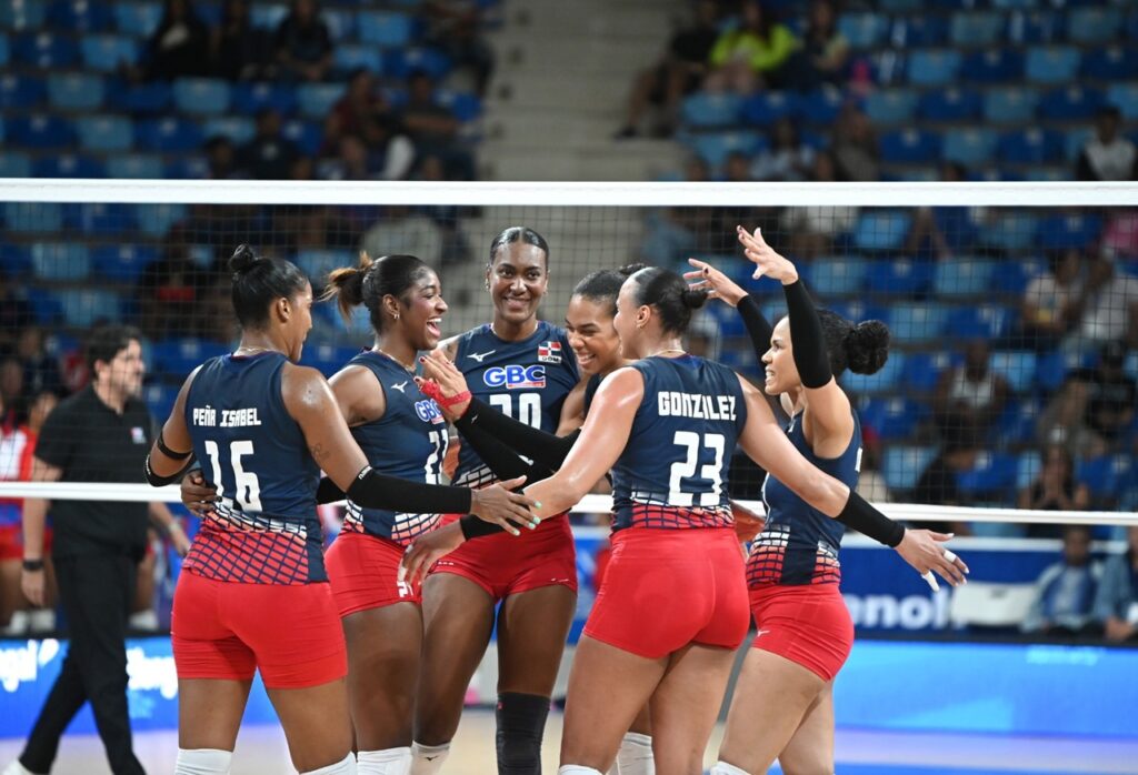 Reinas del Caribe vencen 3-0 a Cuba y avanzan en el Continental Norceca