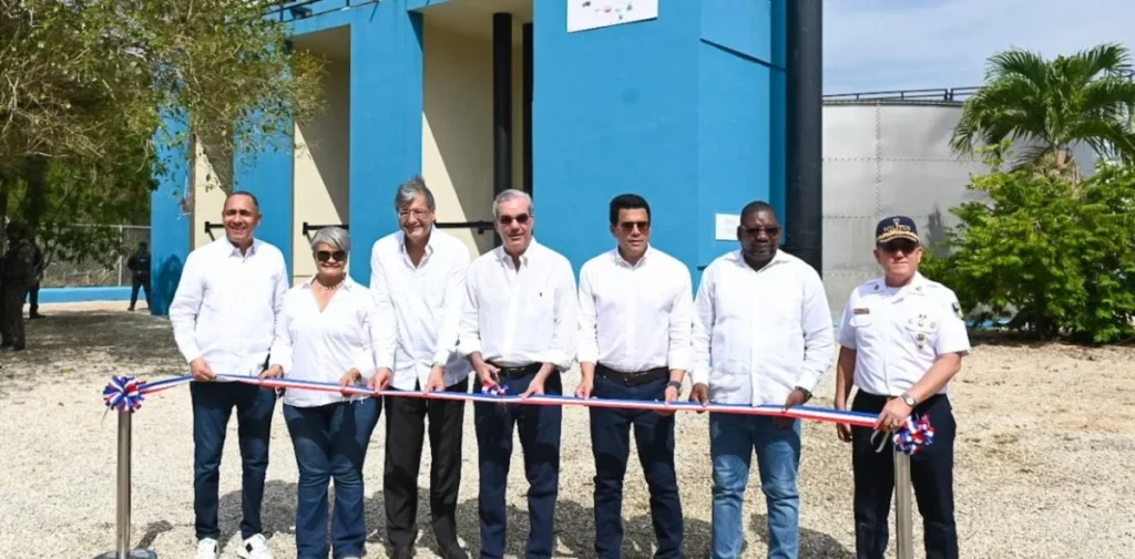 Presidente Abinader entrega nuevas obras en Juan Dolio y San Pedro de Macorís