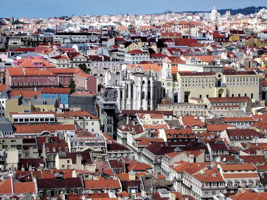 Portugal registra sismo leve de 3.3 cerca de Lisboa