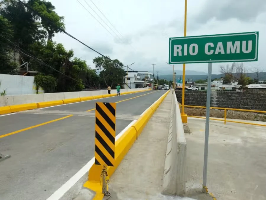 Puente Antonio Guzmán ya está habilitado para circulación en el río Camú