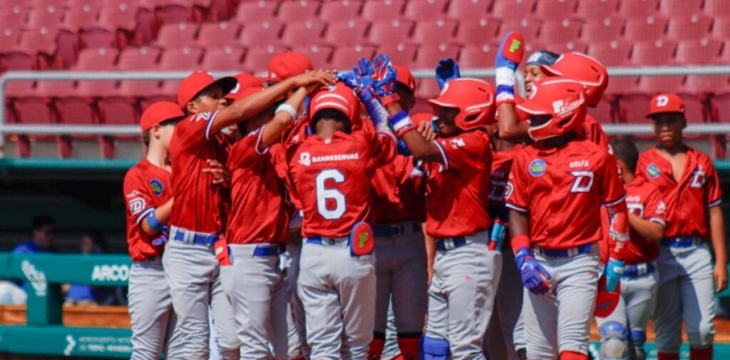 Dominicana arrasa en la Serie Caribe Kids y cierra invicta la regular