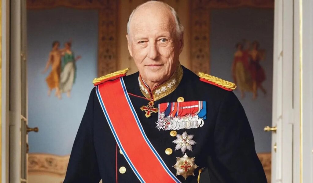 El rey Harald V de Noruega muere a los 89 años y Haakon VIII asume el trono en medio de un país sumido en el luto