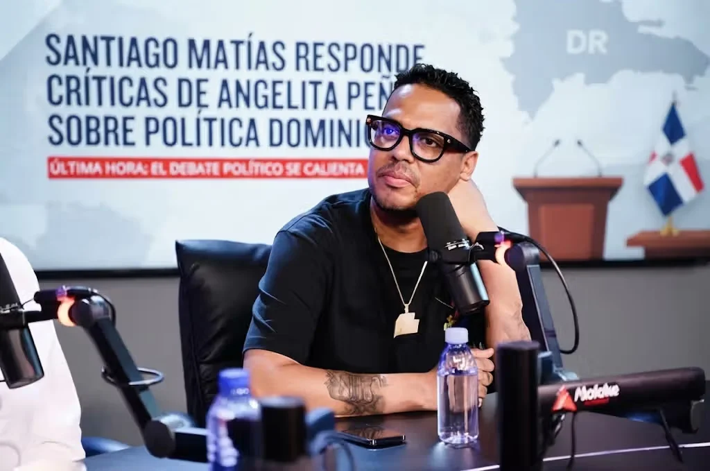 Angelita Peña cuestiona y recibe respuesta de Santiago Matías