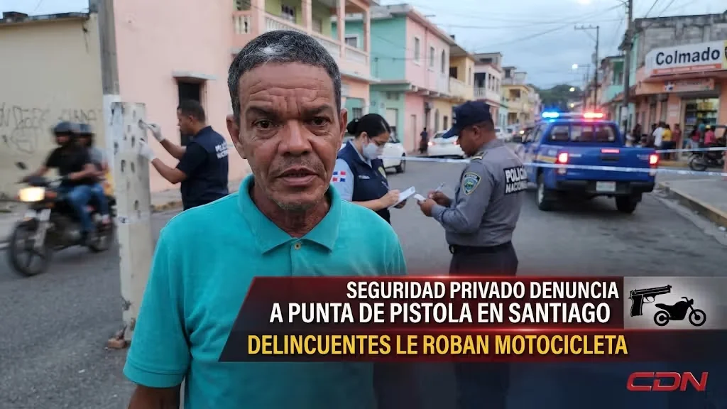 Asalto armado en Santiago deja a seguridad privado sin motocicleta
