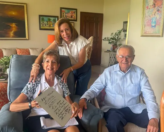 Senadora Ginette Bournigal se repone de cirugía y desmiente acusaciones de proveeduría estatal