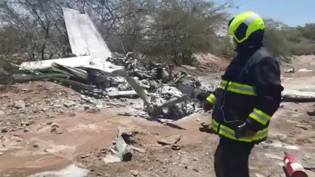 Trece turistas mueren al caer una avioneta en Perú mientras sobrevolaban las Líneas de Nazca