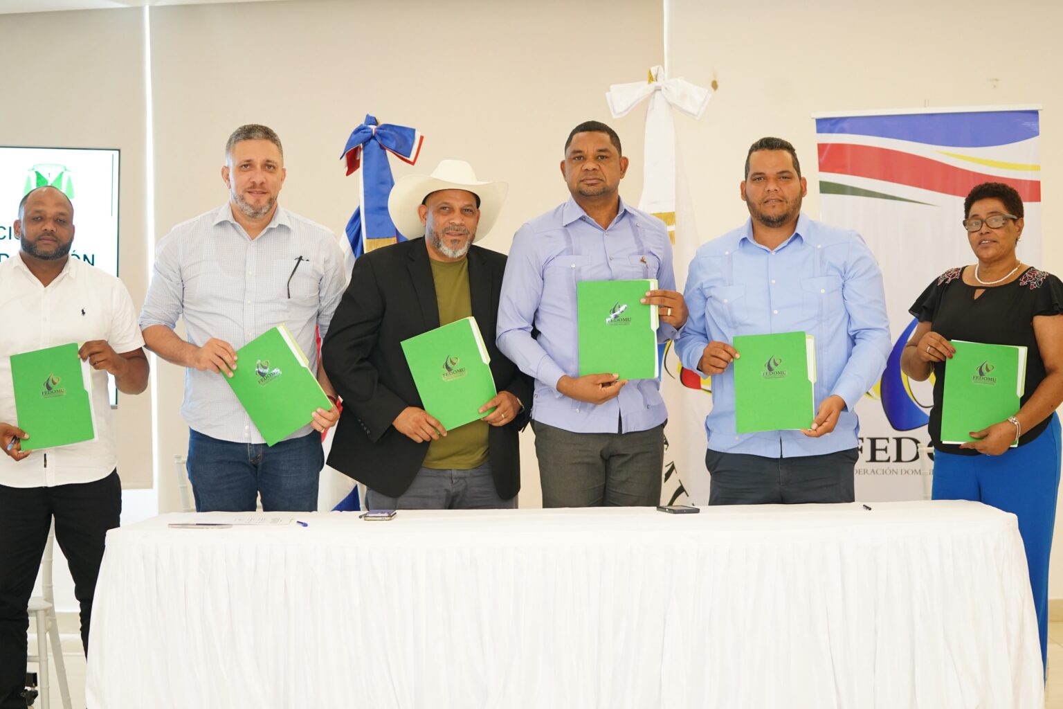 Alcaldes conforman Mancomunidad de Servicios Municipales de la Provincia Dajabón