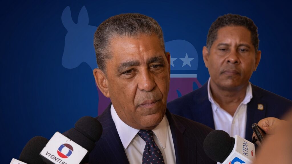 Adriano Espaillat se mantiene en el Partido Demócrata y pide salvarlo