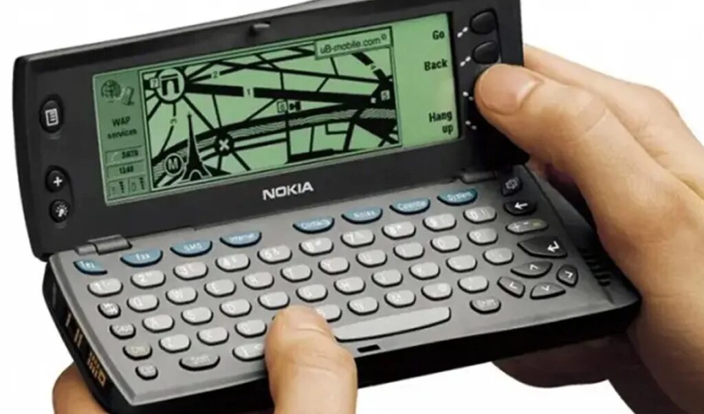 El Nokia 9000 Communicator, el primer teléfono inteligente de la historia, cumple 30 años