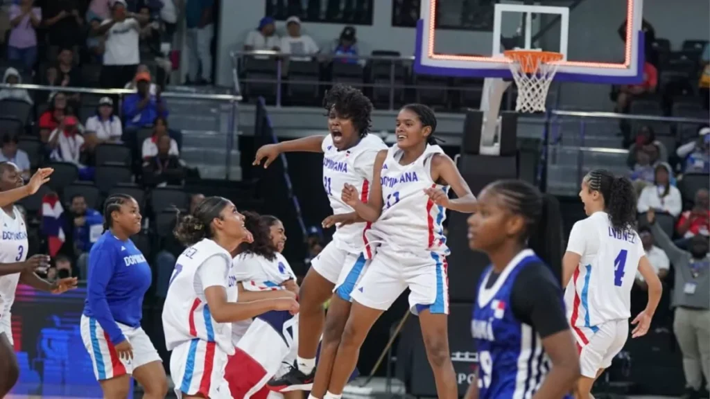 Selección femenina de RD logra bronce en baloncesto